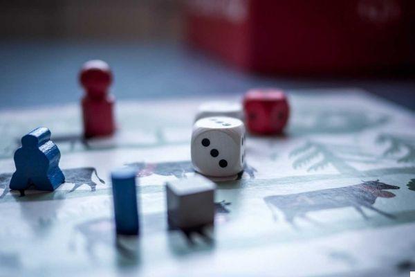 Thanks to these platforms today we can play our favorite board games online